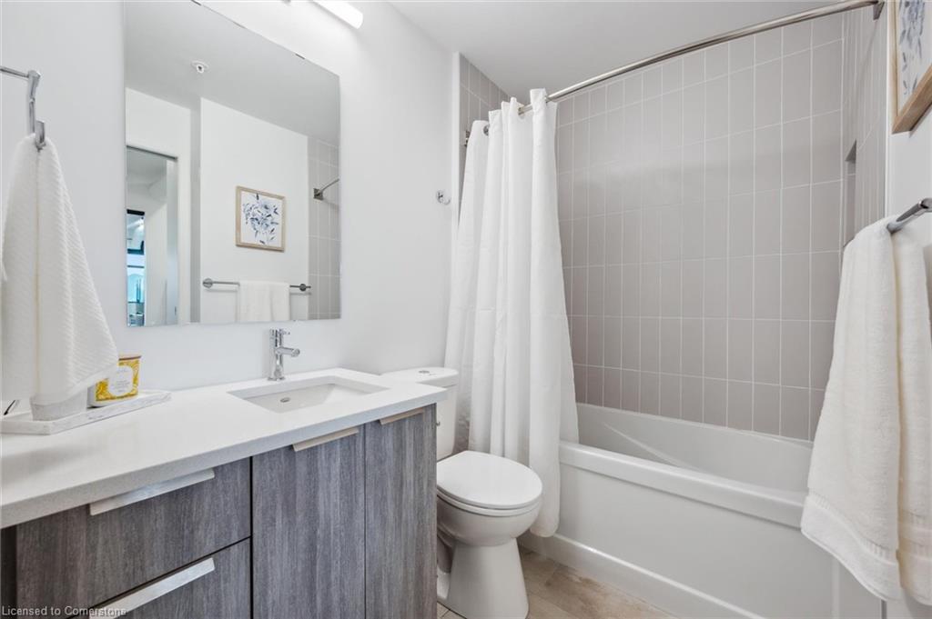 522-120 Huron Street Property Photo 19