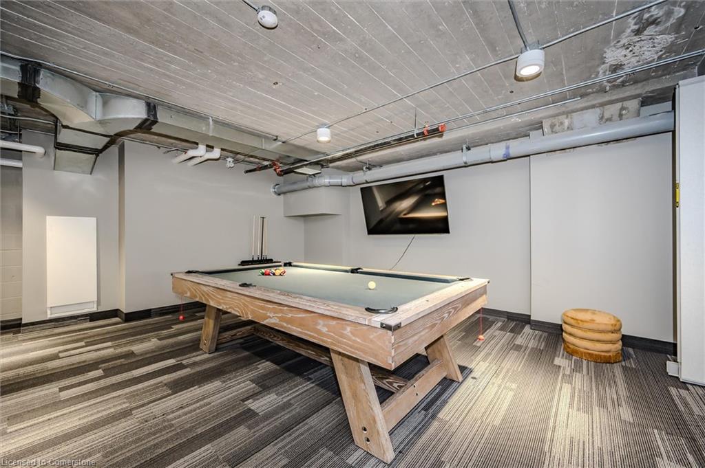 522-120 Huron Street Property Photo 29
