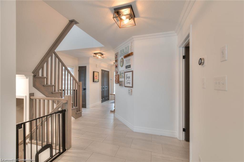 45-135 Hardcastle Drive Property Photo 8