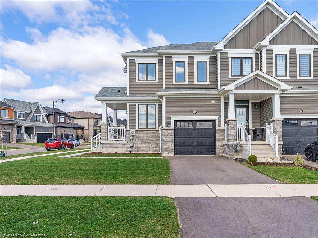 170 Whithorn Crescent Property Photo 2