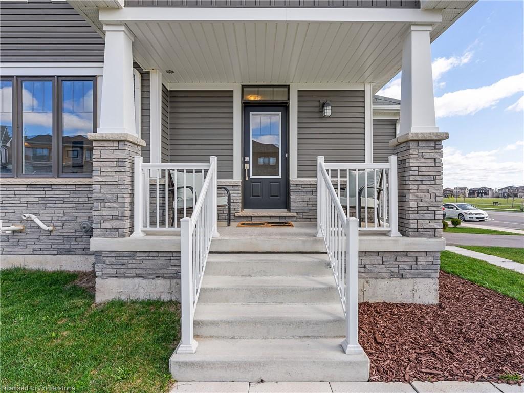 170 Whithorn Crescent Property Photo 7