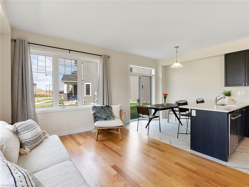 170 Whithorn Crescent Property Photo 15