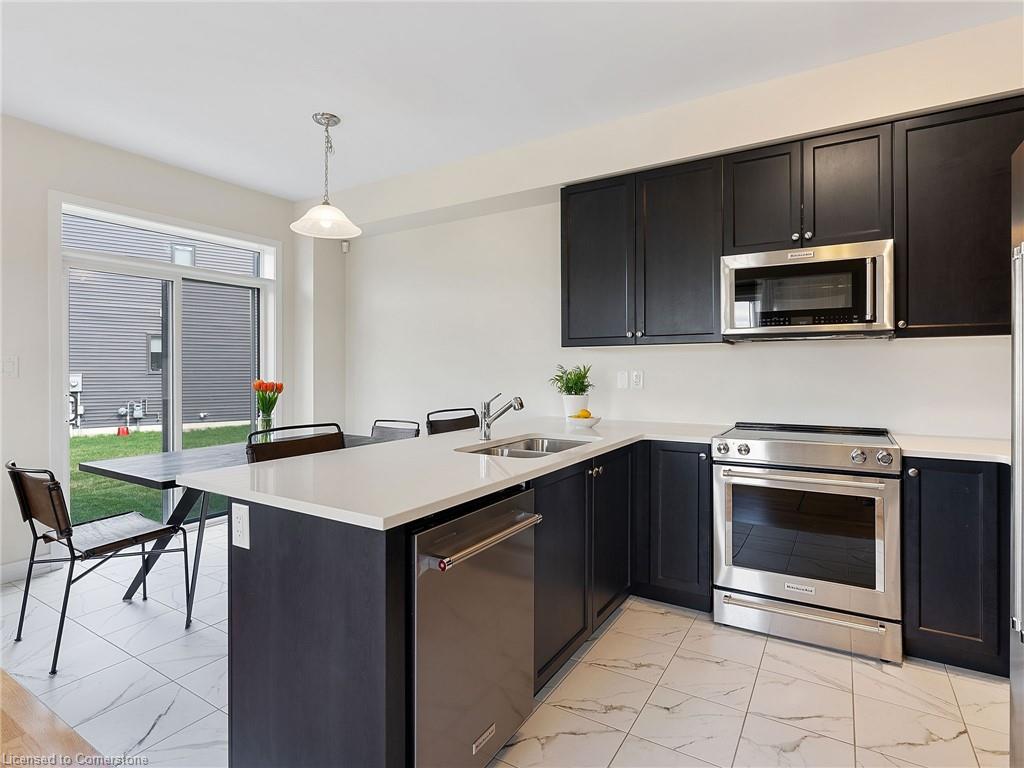 170 Whithorn Crescent Property Photo 19