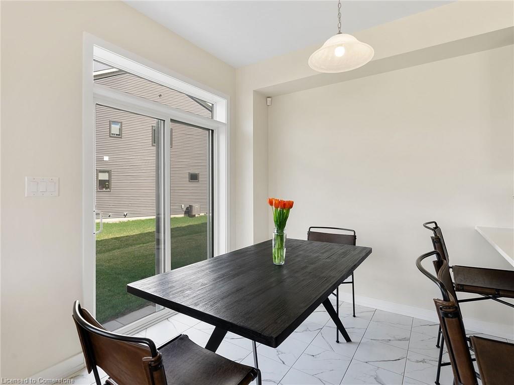 170 Whithorn Crescent Property Photo 20