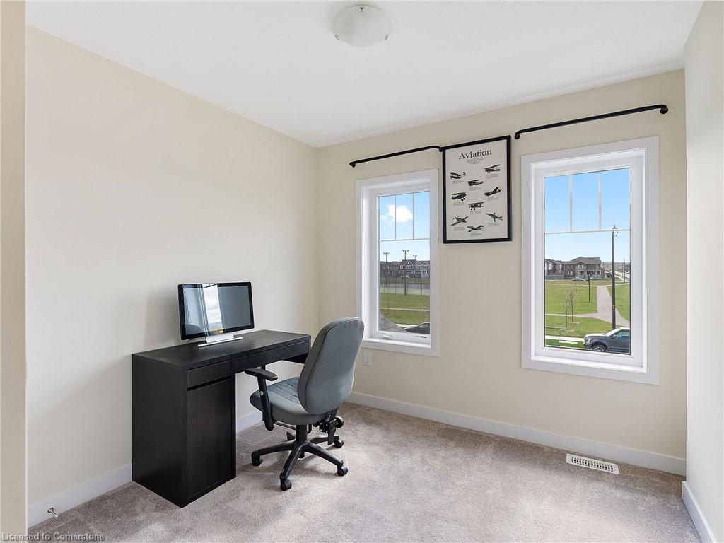 170 Whithorn Crescent Property Photo 28