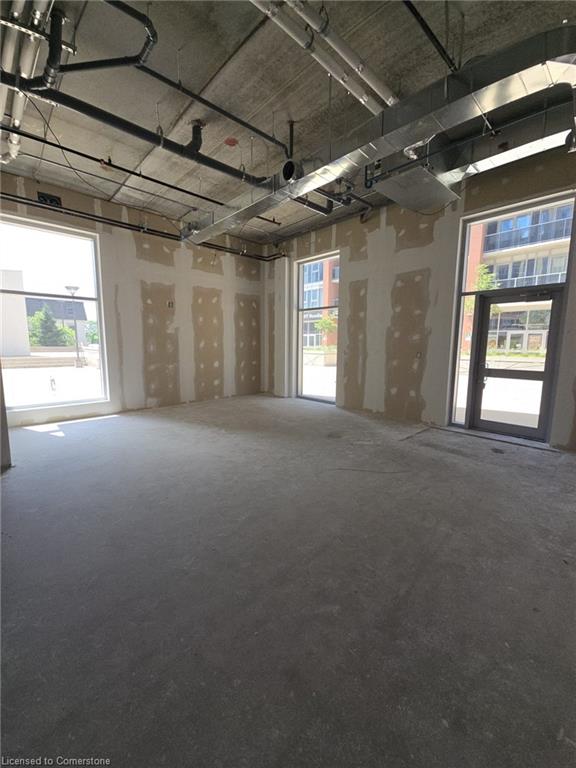 215-130 Columbia Street W Property Photo 12