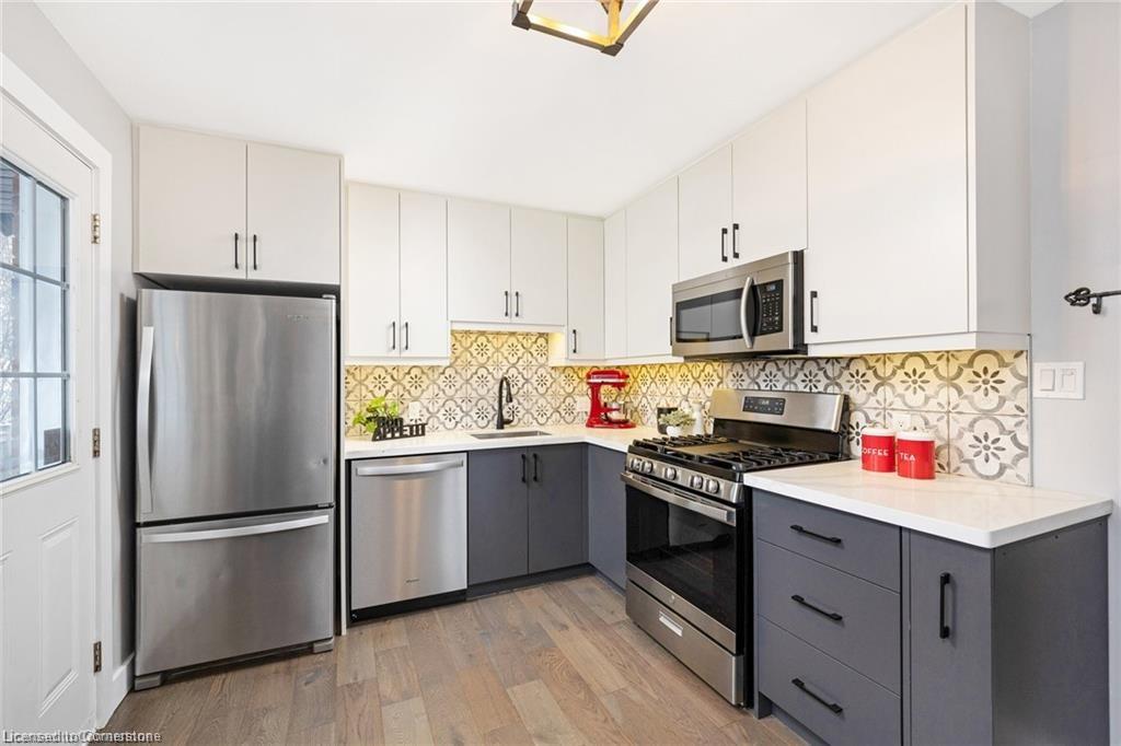 390 Woodward Avenue Property Photo 14