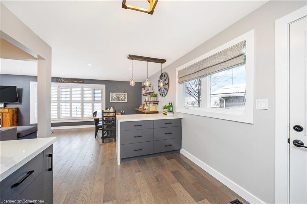390 Woodward Avenue Property Photo 16