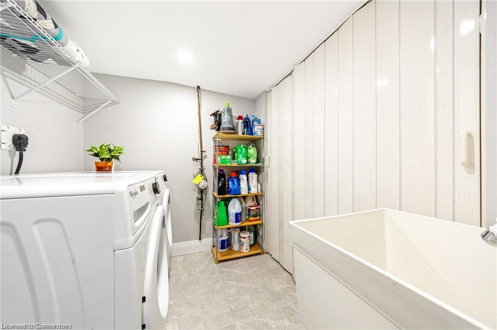 390 Woodward Avenue Property Photo 33
