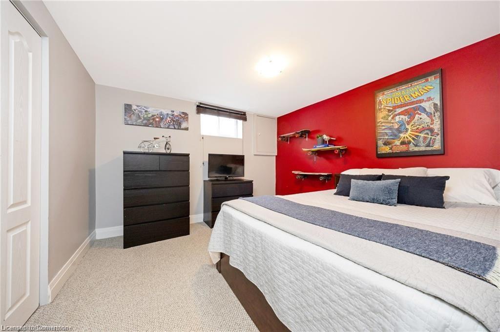 390 Woodward Avenue Property Photo 34