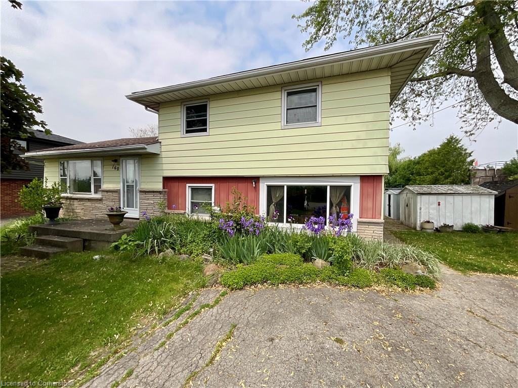 160 Woodburn Road Property Photo 2