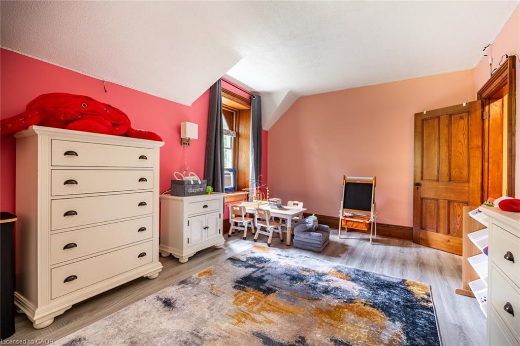 1172 8th Concession Road W Property Photo 24