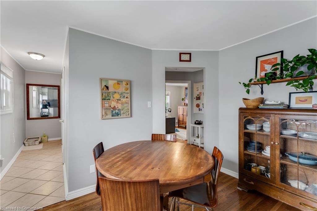 195 Victoria Street N Property Photo 18
