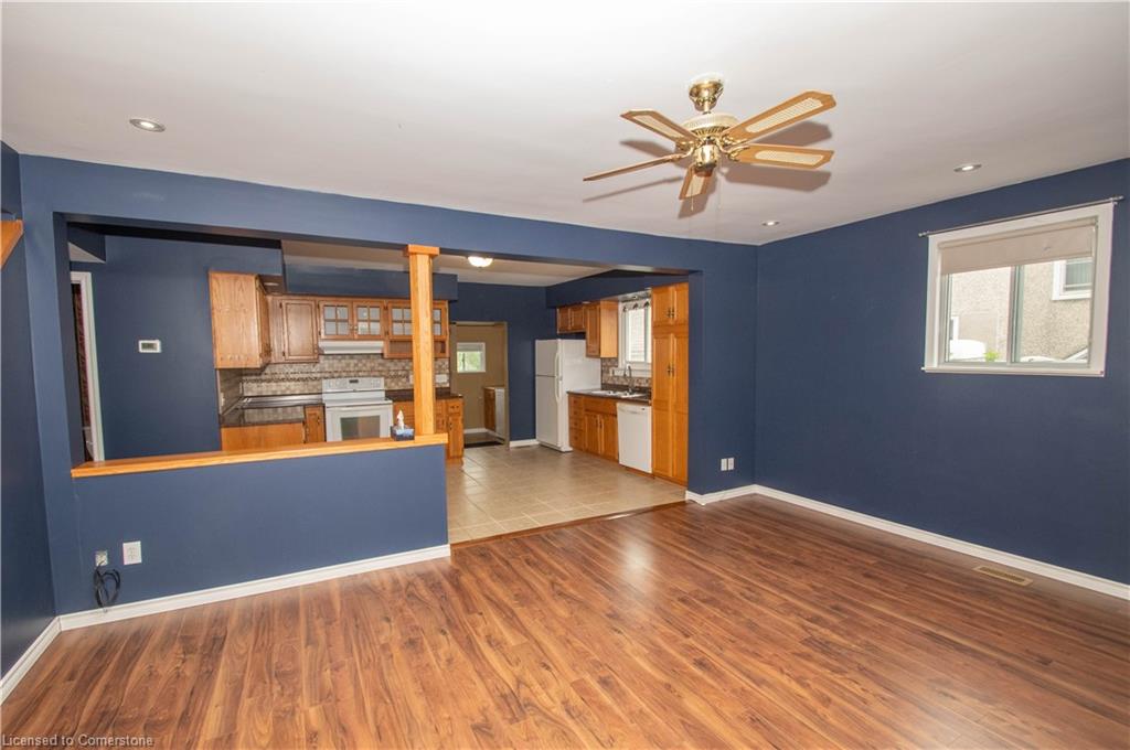 177 Owen Street Property Photo 4