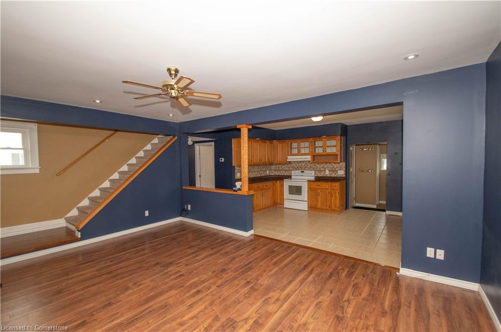 177 Owen Street Property Photo 5