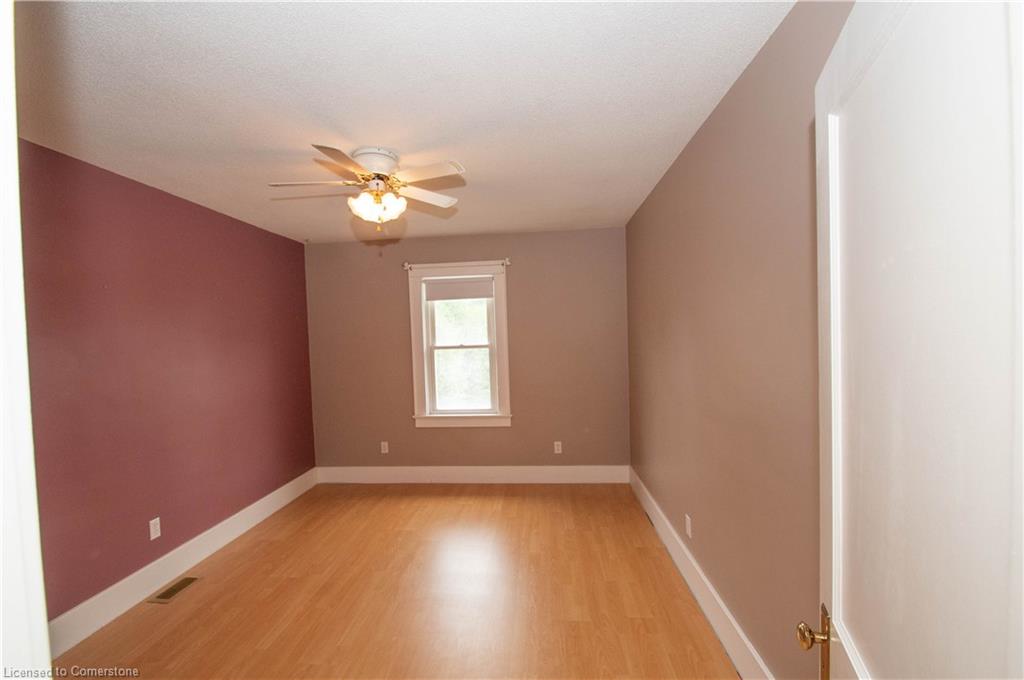 177 Owen Street Property Photo 16