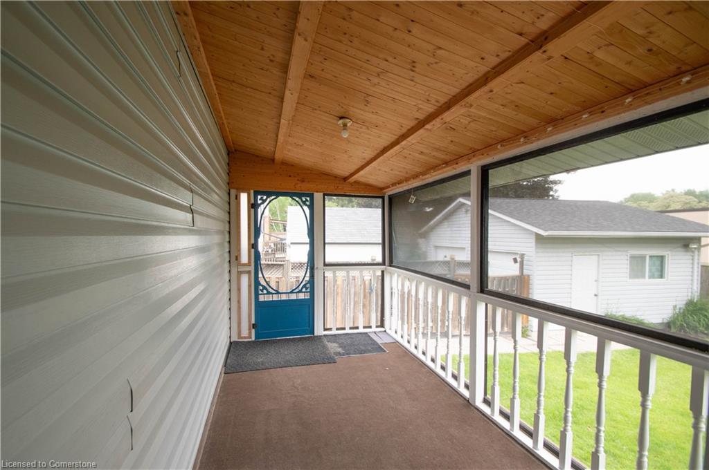 177 Owen Street Property Photo 22