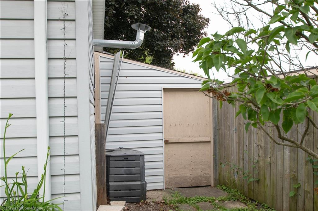 177 Owen Street Property Photo 34