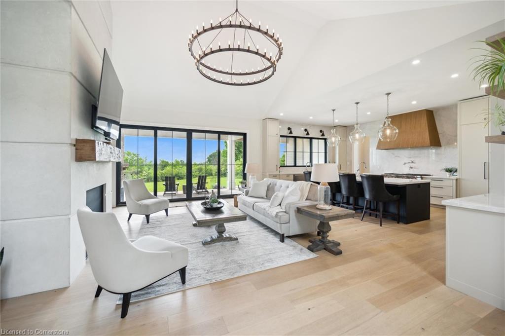 5020 First Line Property Photo 7