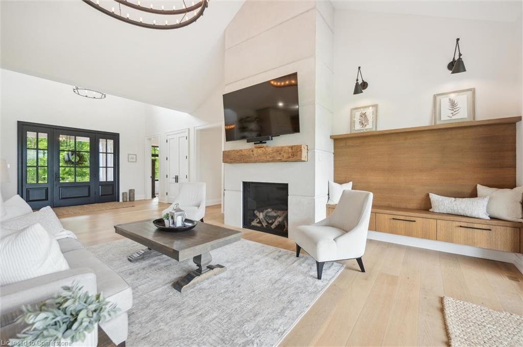 5020 First Line Property Photo 9