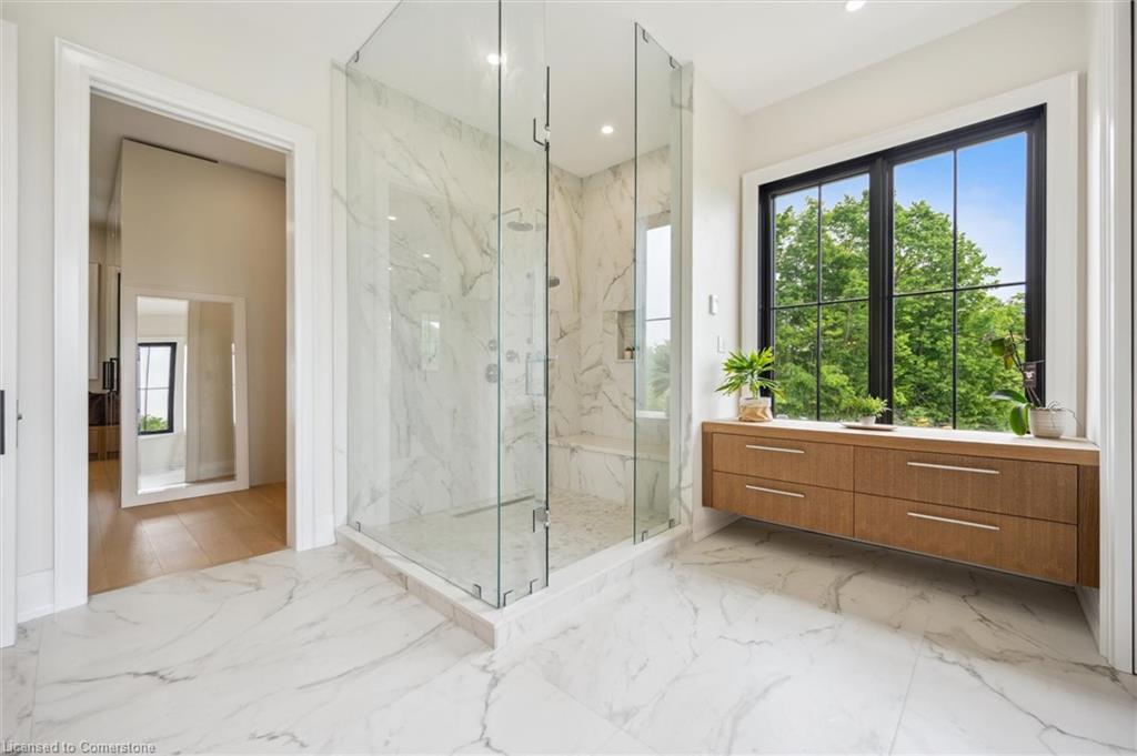 5020 First Line Property Photo 22