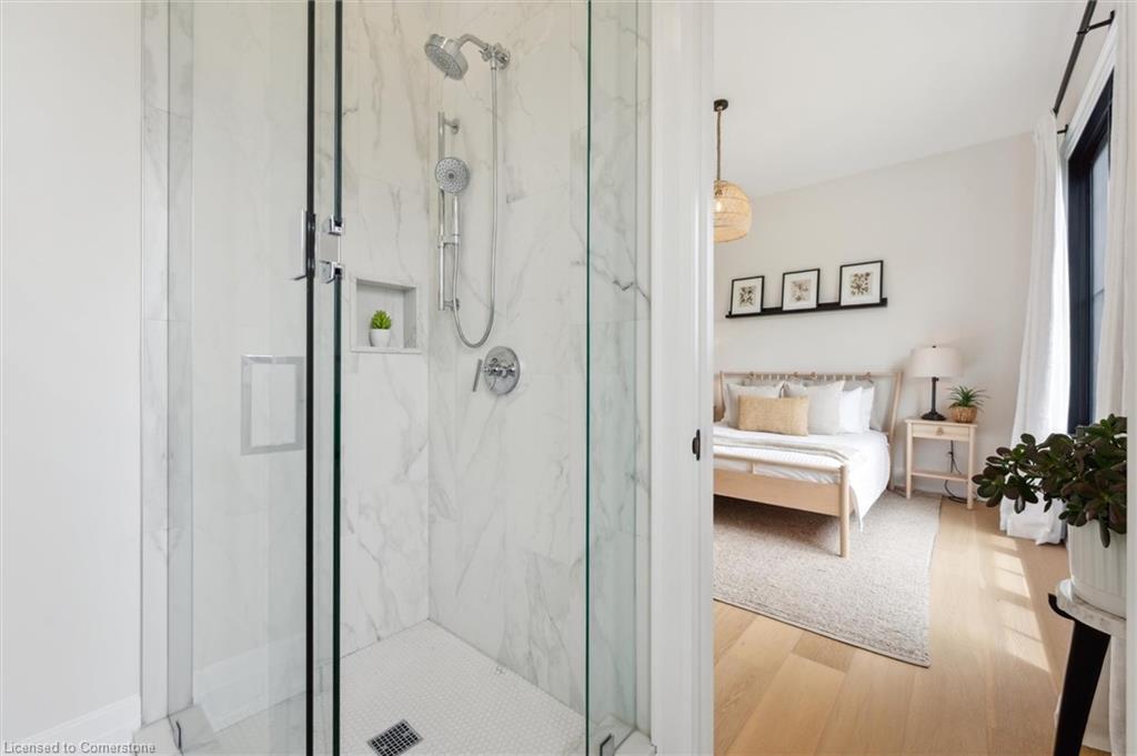 5020 First Line Property Photo 32