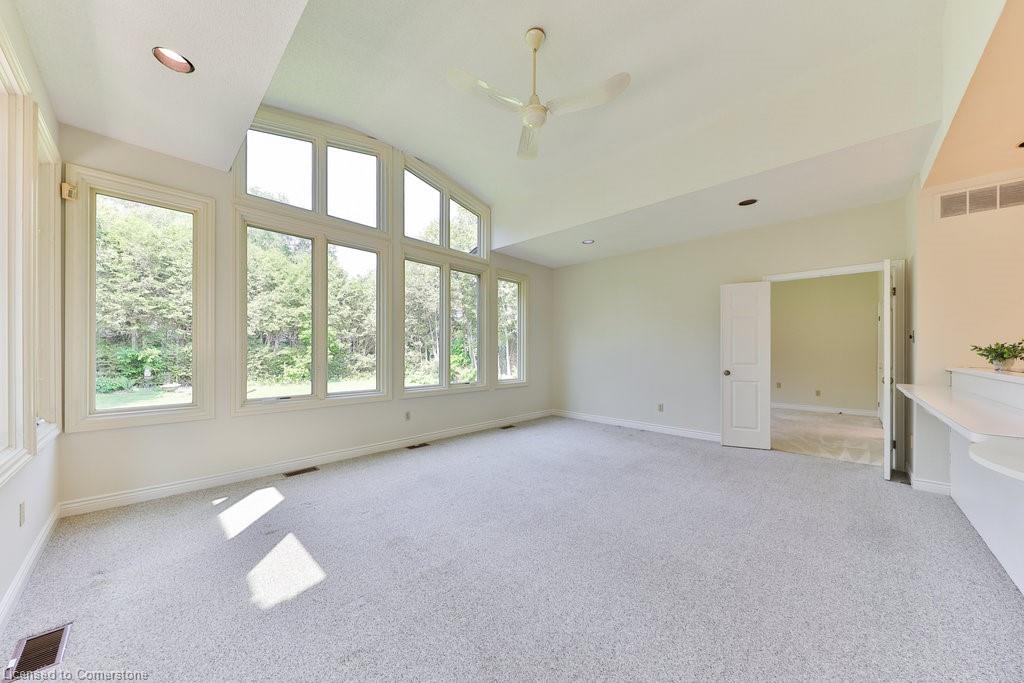 521 Vanessa Crescent Property Photo 21