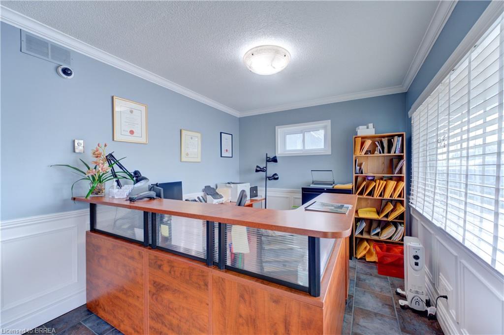 127 Charing Cross Street Property Photo 4