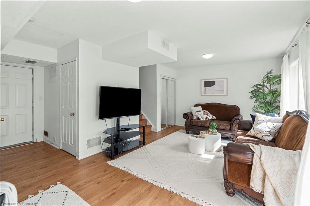 20-5090 Fairview Street Property Photo 31