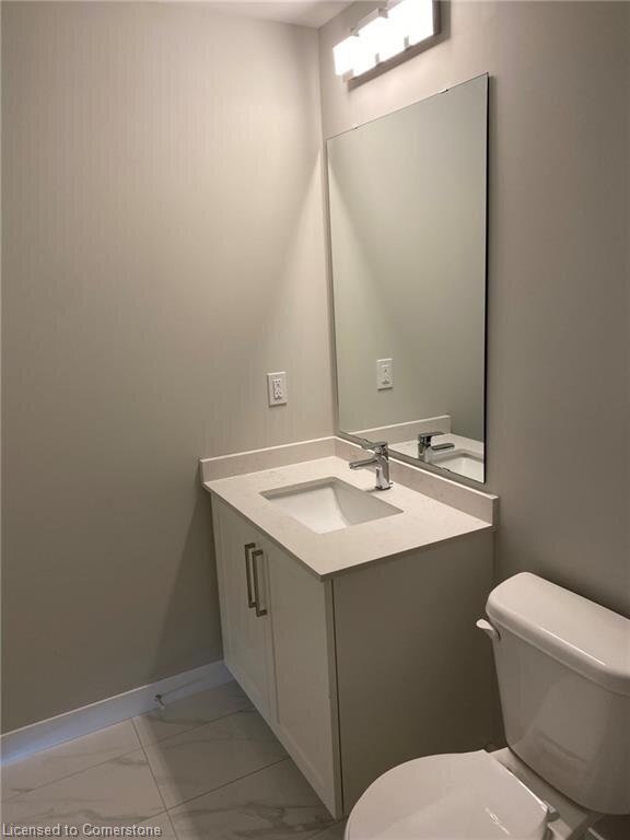 2207-15 Queen Street S Property Photo 13