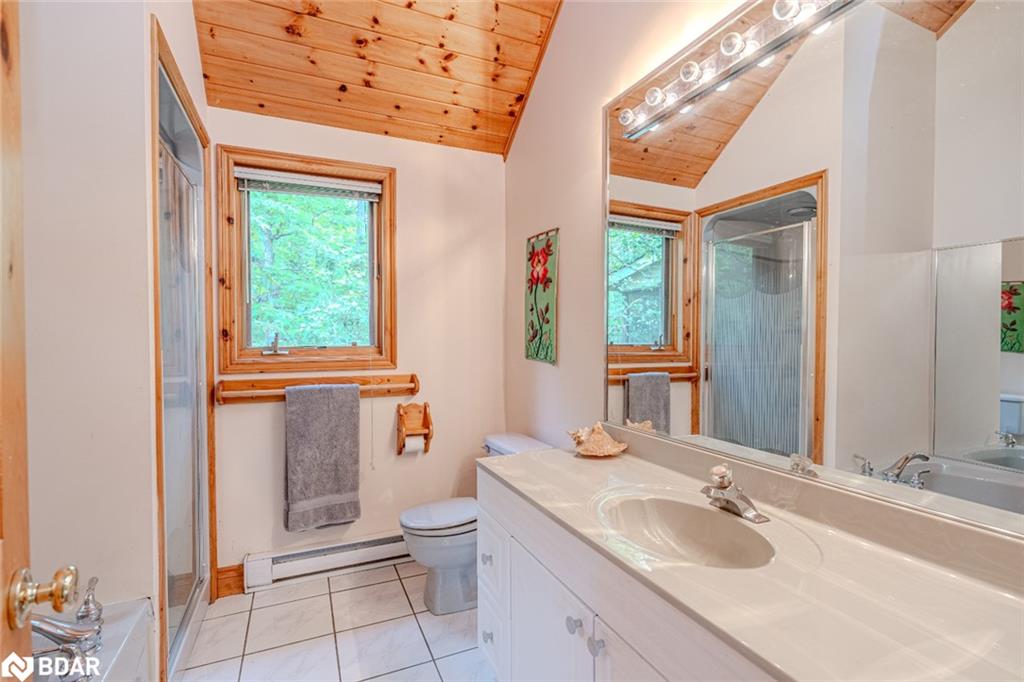 2 Is 880 Georgian Bay Property Photo 15