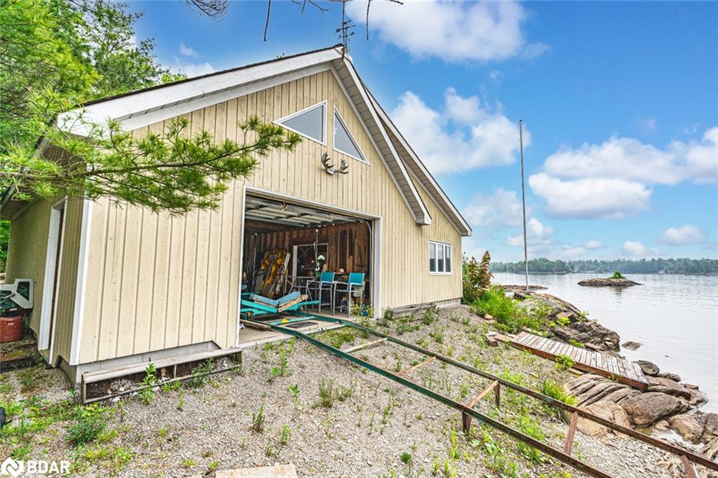 2 Is 880 Georgian Bay Property Photo 24
