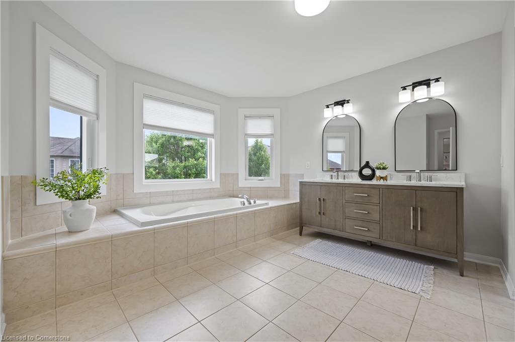 76 Porter Crescent Property Photo 28