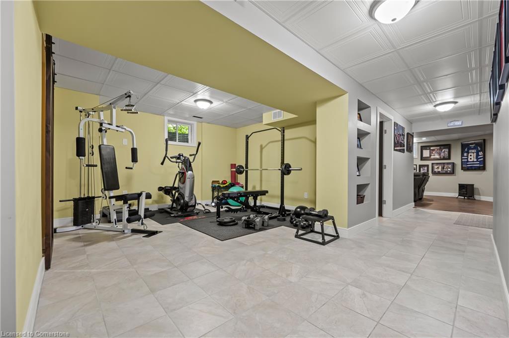 76 Porter Crescent Property Photo 35