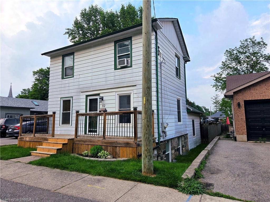 82 Dumfries Street Property Photo 2