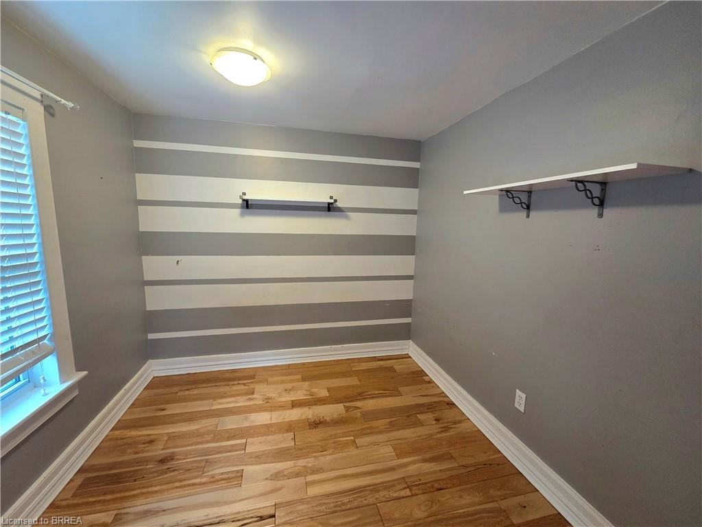 82 Dumfries Street Property Photo 12