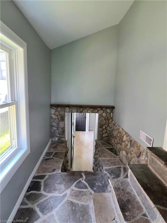 82 Dumfries Street Property Photo 17