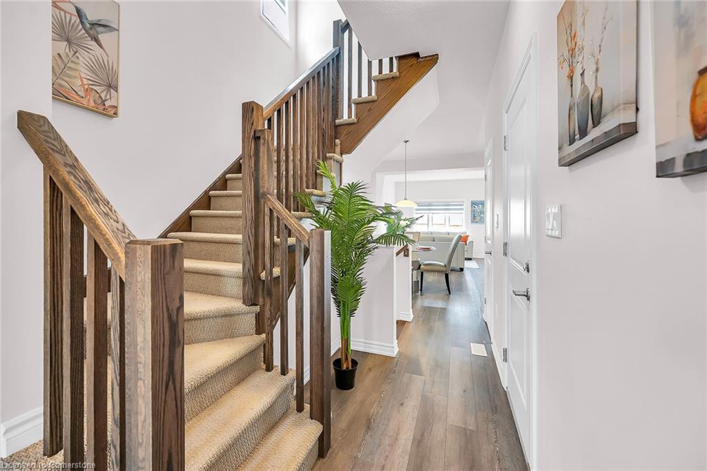 13-61 Soho Street Property Photo 7