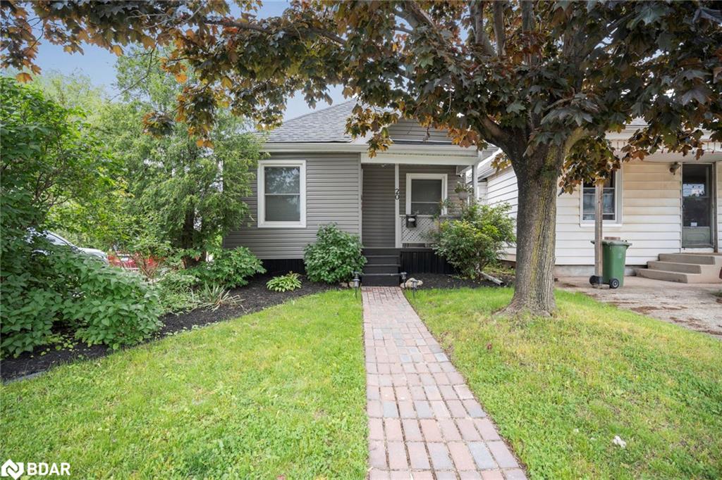 20 Robins Avenue Property Photo 1