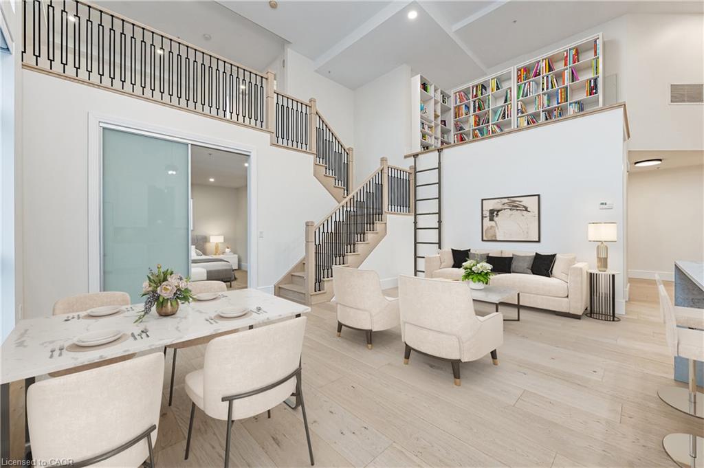 112 King Street E Property Photo 13