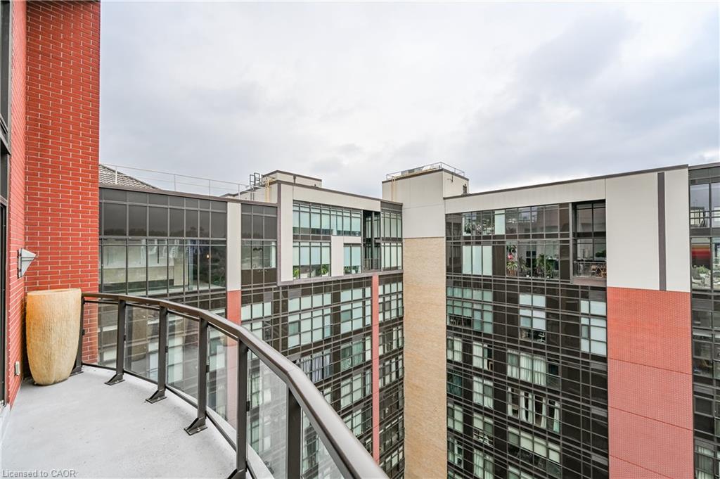 112 King Street E Property Photo 15