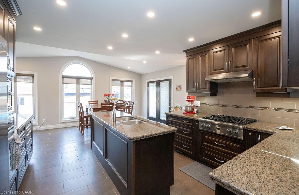 177 Claudette Gate Property Photo 17