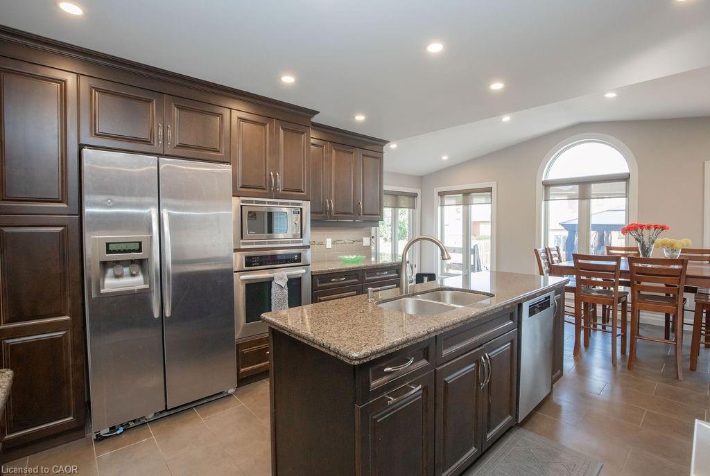 177 Claudette Gate Property Photo 19