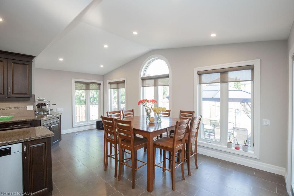 177 Claudette Gate Property Photo 21