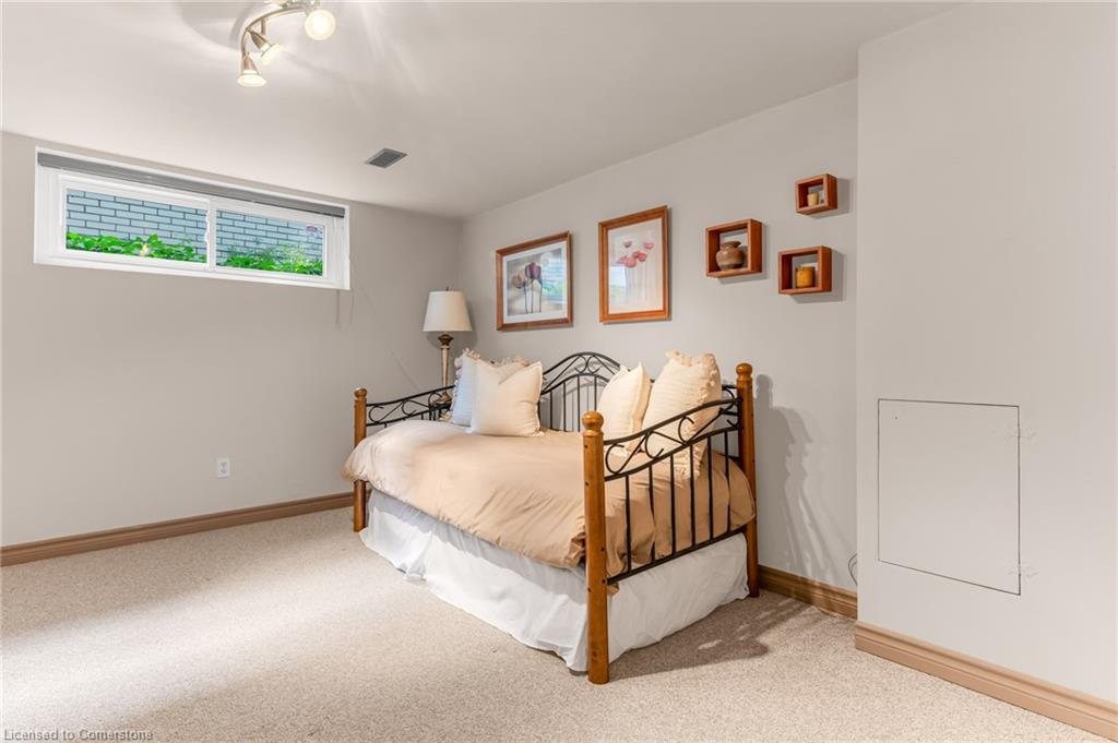 15 Monarch Court Property Photo 24