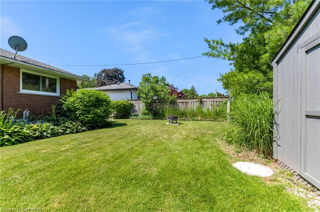 15 Monarch Court Property Photo 36