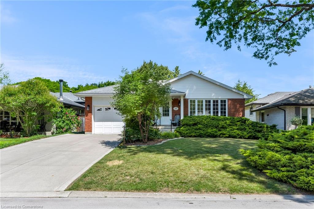 15 Monarch Court Property Photo 40
