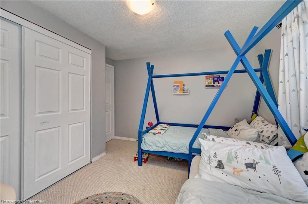 19 Sofron Drive Property Photo 24