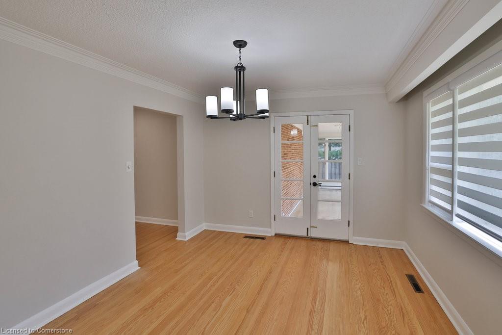 168 Breezy Pines Drive Property Photo 11