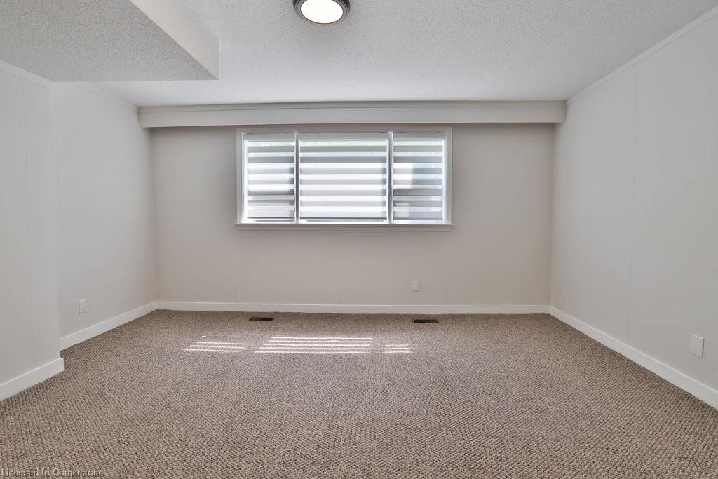 168 Breezy Pines Drive Property Photo 27